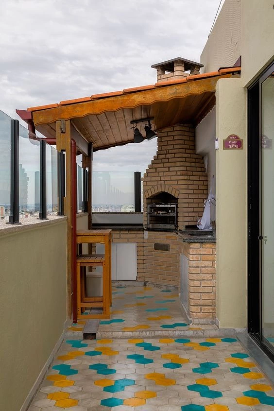 24 ideas para decorar balcones pequeños con flores