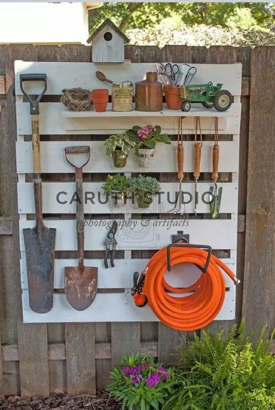 Ideas para Mantener Ordenada tus Herramientas de Jardinería