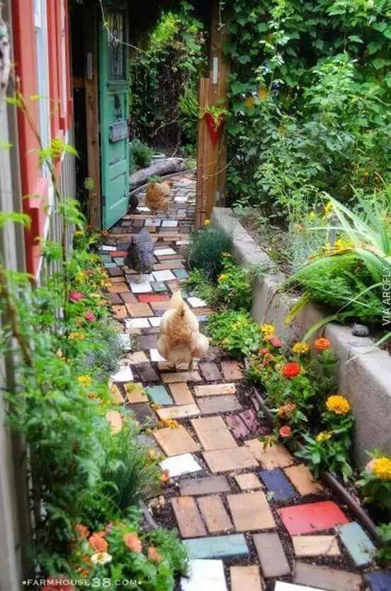 Ideas para Tener un Camino de Ladrillos en el Jardín