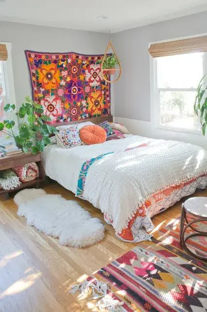 10 Ideas para Decorar con un Kilim en el Hogar